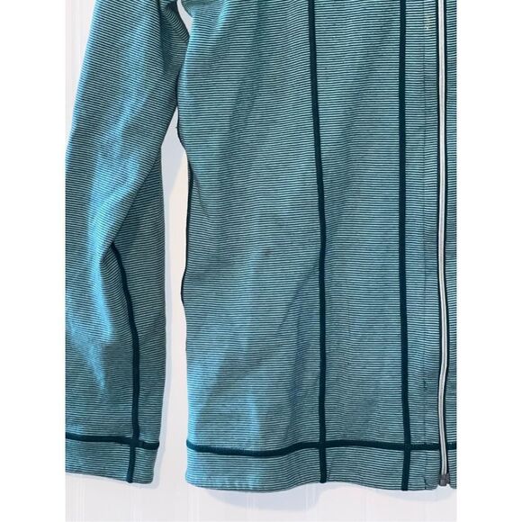 Kirkland Reversible Zip Jacket Women’s Green Small Teal Long Sleeve Athleisure - Picture 3 of 7